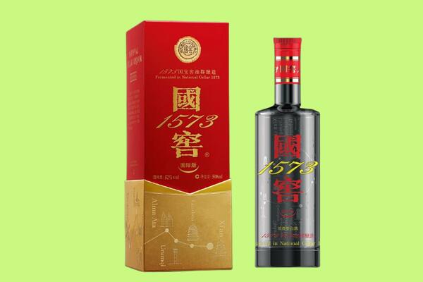 墨脱县回收国窖1573.jpg
